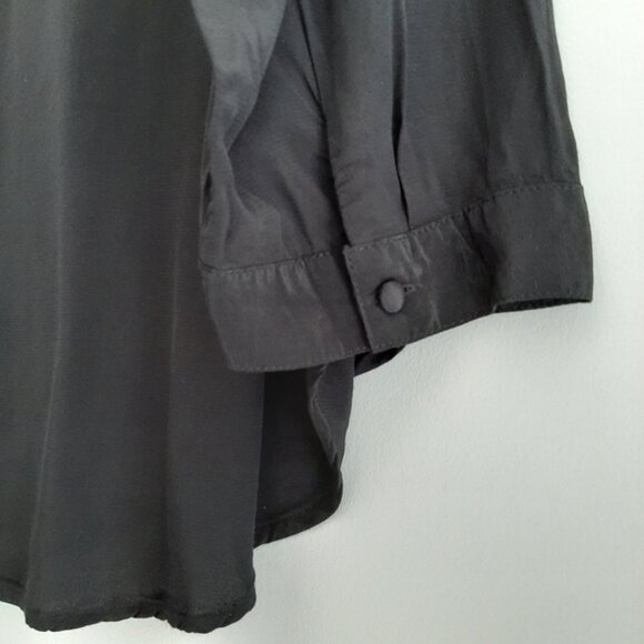 GAP Button-Shoulder Boatneck Top Light Flowy High Low Hem Blouse Black Sz L - Picture 12 of 14